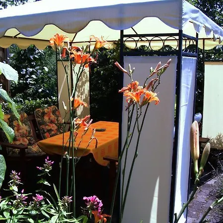 דירה Haus Bauer Ferienwohnung 1 ואסרבורג